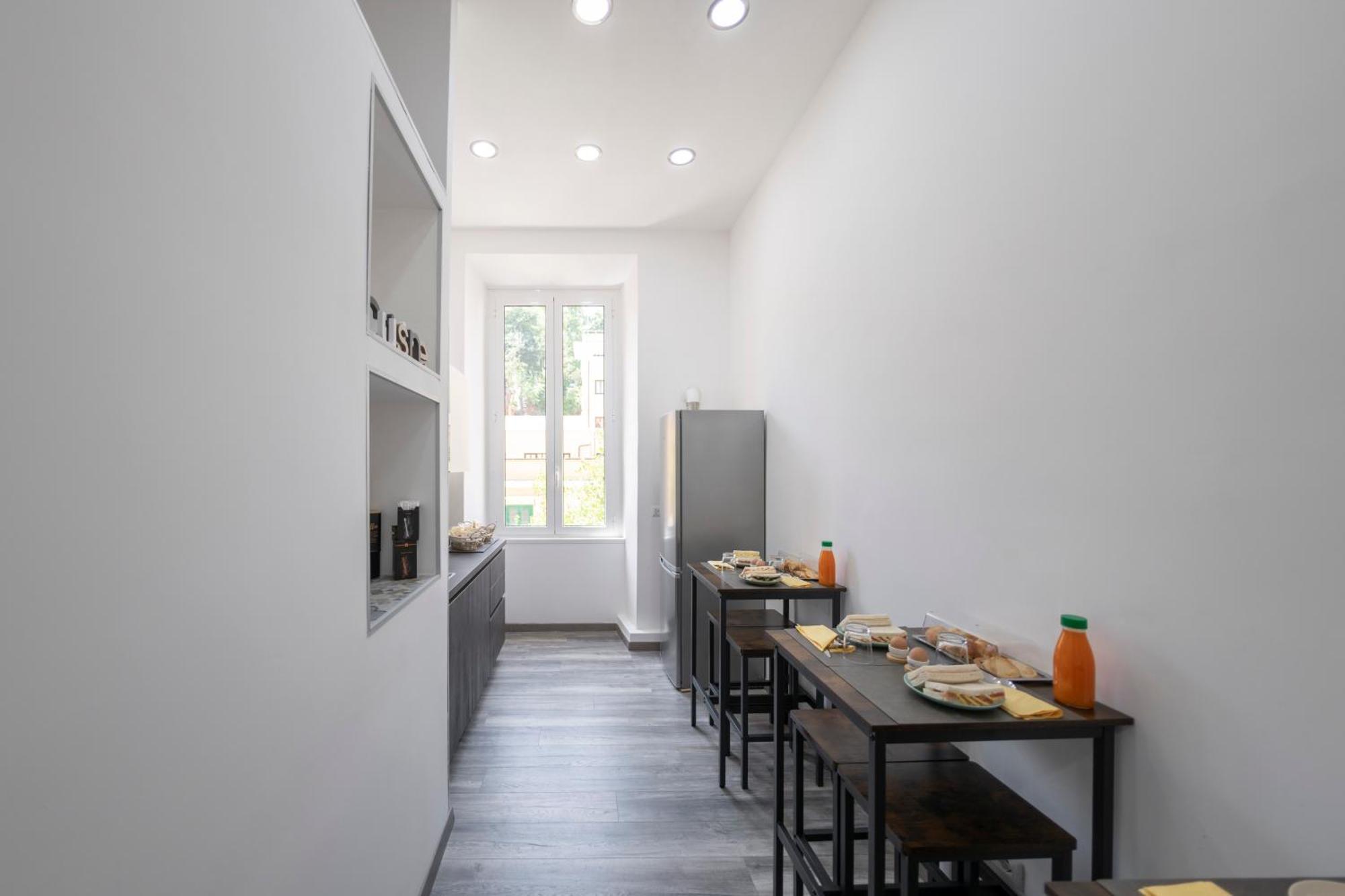 Trastevere Luxury Rooms Рим Екстер'єр фото