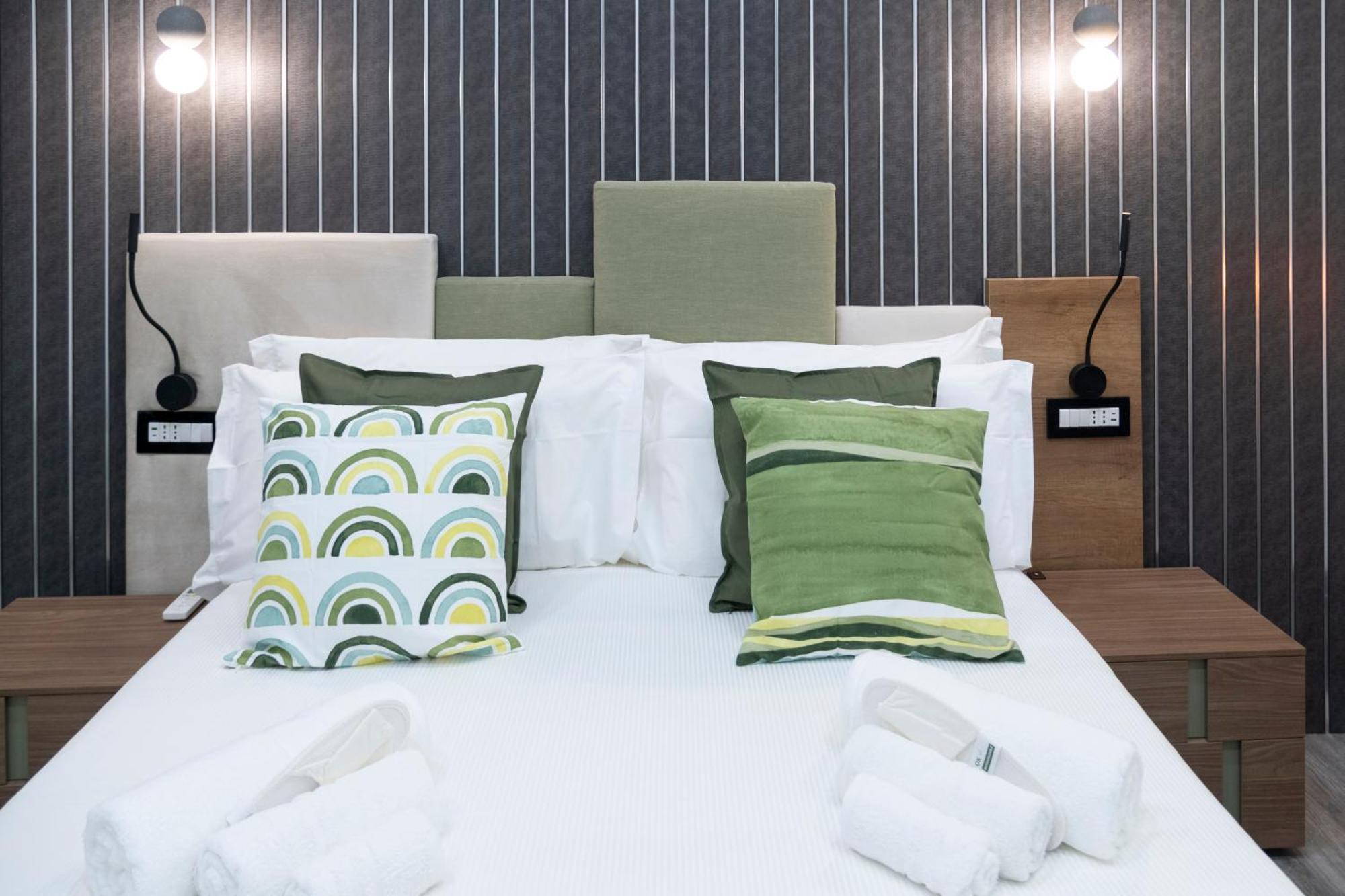 Trastevere Luxury Rooms Рим Екстер'єр фото