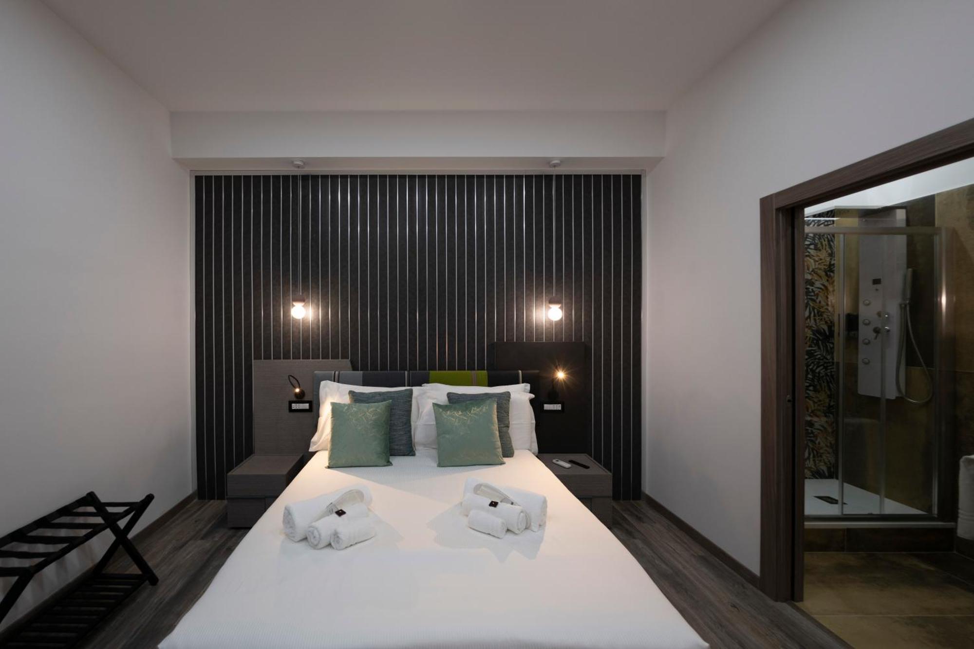 Trastevere Luxury Rooms Рим Екстер'єр фото