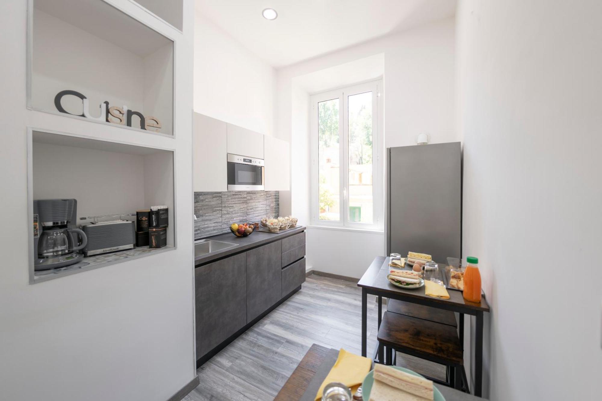 Trastevere Luxury Rooms Рим Екстер'єр фото